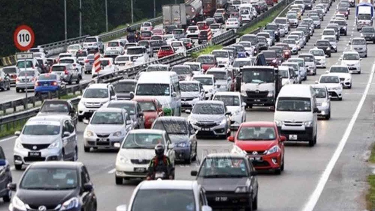 astrogempak_trafik_raya_meningkat_khamis.jpg