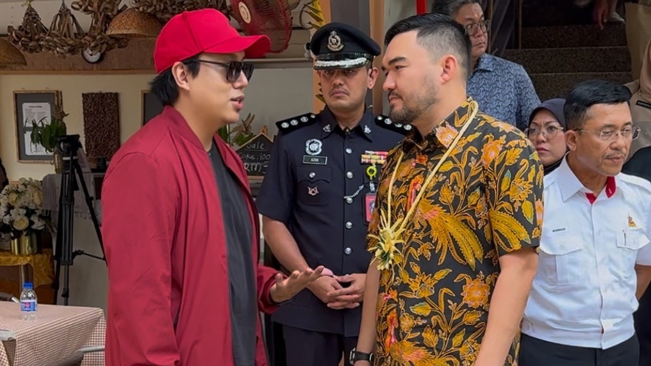 Anuar Faizal Mahu Jadi ‘Suara Fesyen Asia Tenggara’ | Gempak