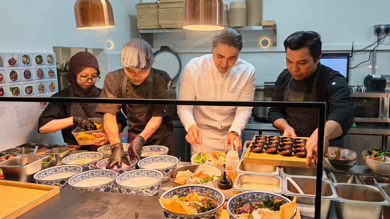 #FoodiesLife: Chef Riz Buka Restoran BowlCrafted, Tawar Menu Istimewa ...