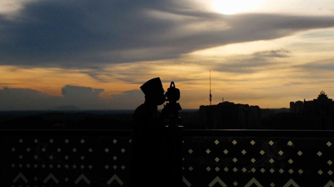 Jakim Umum Tarikh Rasmi Hari Raya Aidilfitri Esok Pukul 8 Malam | Gempak