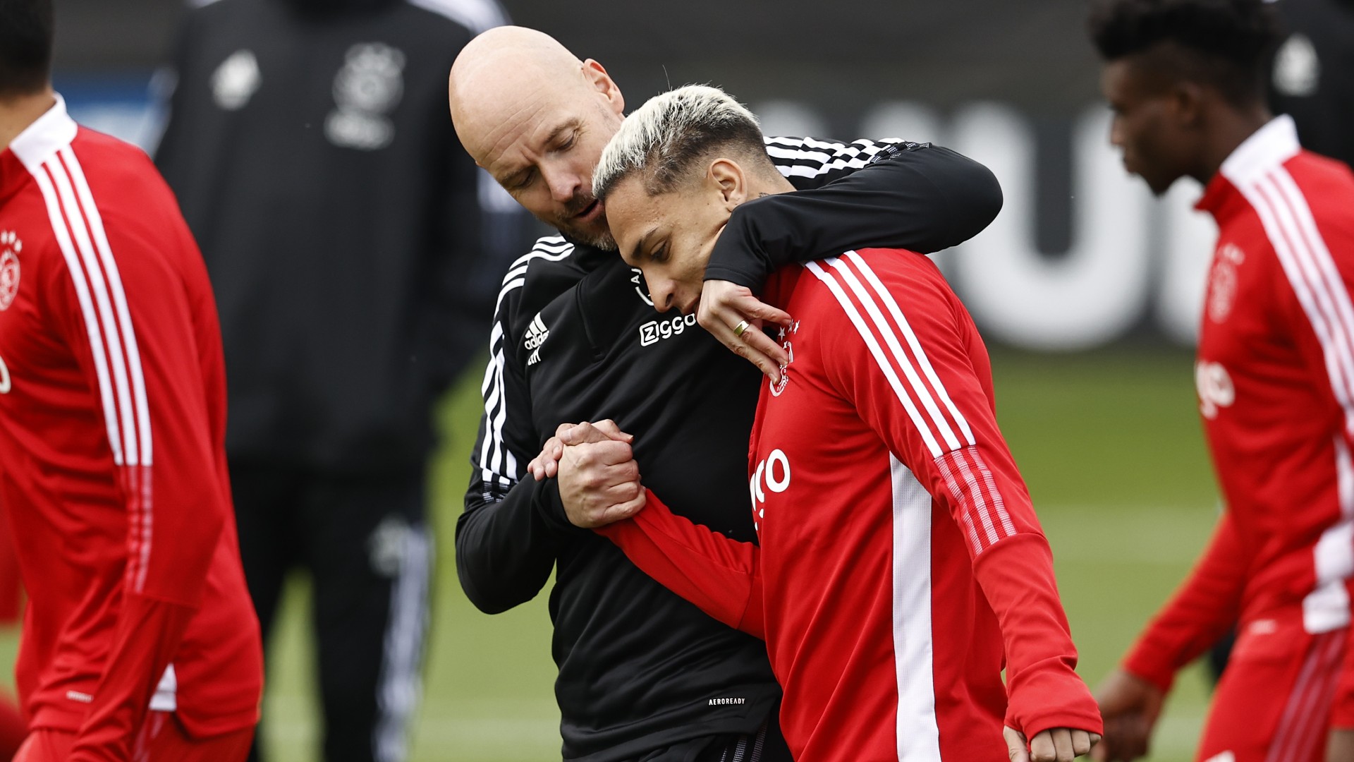 Are Man Utd right to put transfer strategy in Ten Hag's hands ...