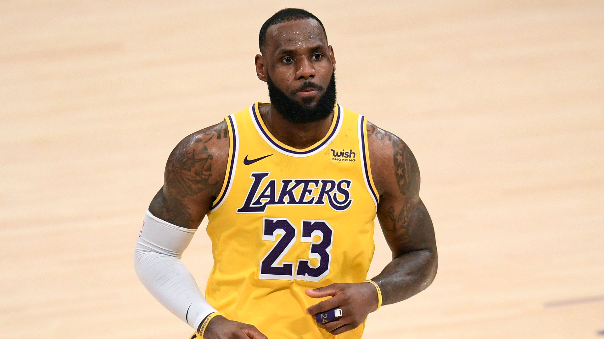 LeBron James returns for the Los Angeles Lakers after five-game injury ...