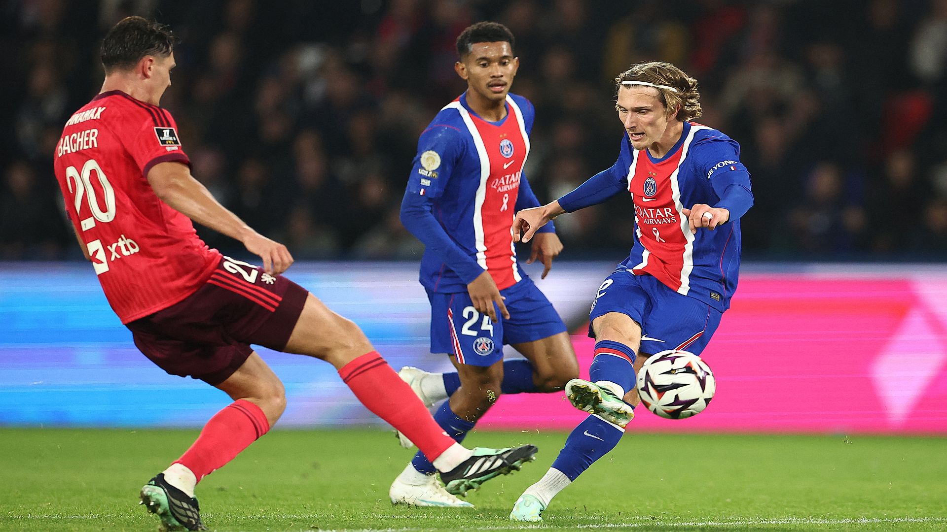Mayulu, Godts send PSG top with win over Olympique Lyonnais | Stadium ...