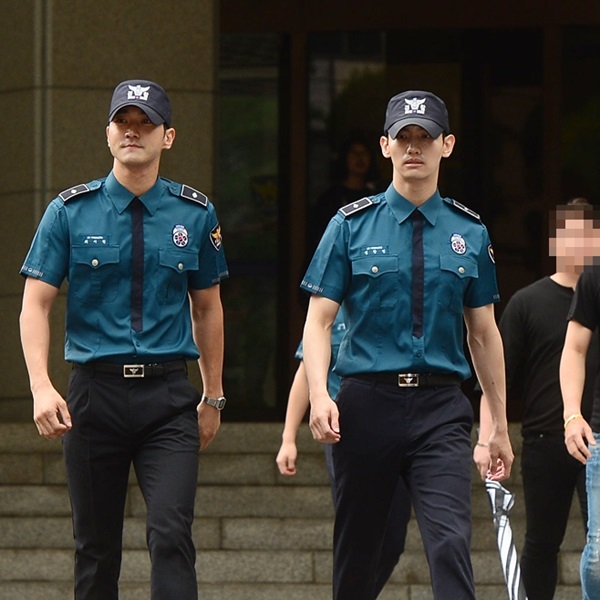 oppa_back_01.jpg oppa_back_01.jpg