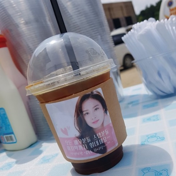 rain_wife_05.jpg rain_wife_05.jpg