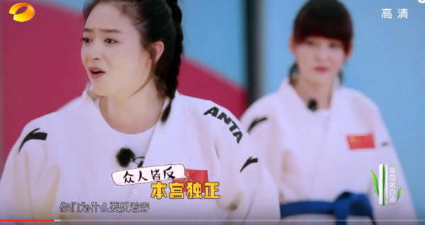 d2723619.jpg d2723619.jpg