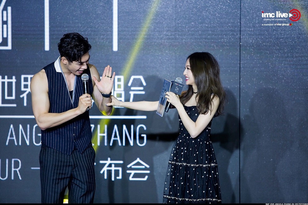 angela3.jpg angela3.jpg