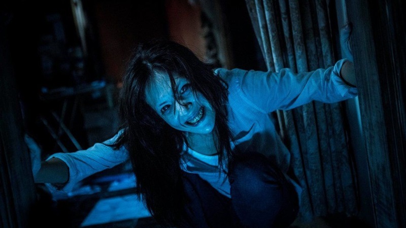 redgirl_02.jpg redgirl_02.jpg