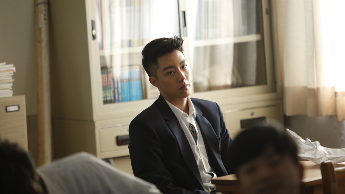 monsters_04.jpg monsters_04.jpg