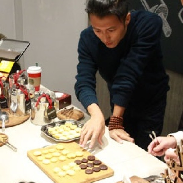 natalie_cake_09.jpg natalie_cake_09.jpg