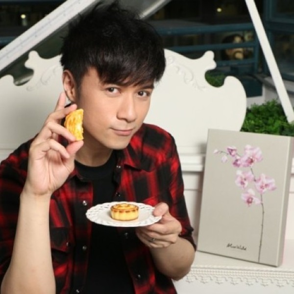 natalie_cake_07.jpg natalie_cake_07.jpg