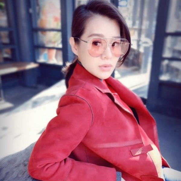 myolie_06.jpg myolie_06.jpg