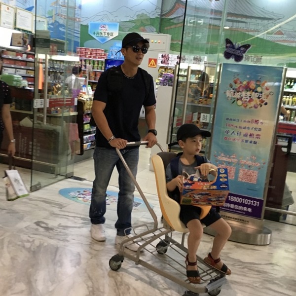 dad5_02.jpg dad5_02.jpg