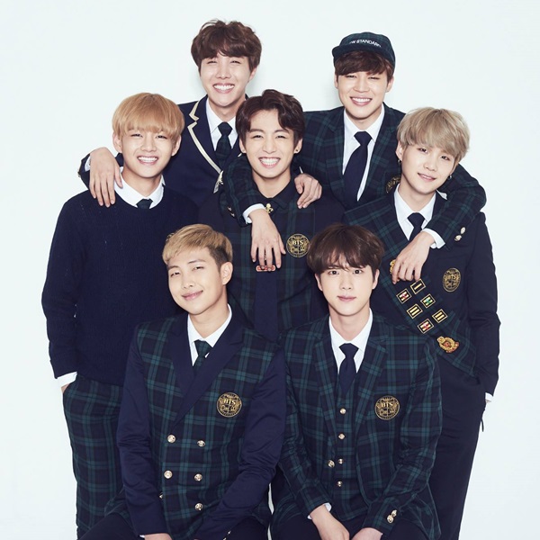 bts_06.jpg bts_06.jpg