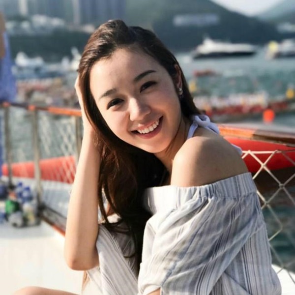 louisa_04.jpg louisa_04.jpg