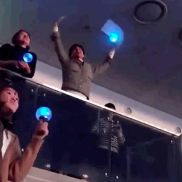 bts_07.jpg bts_07.jpg