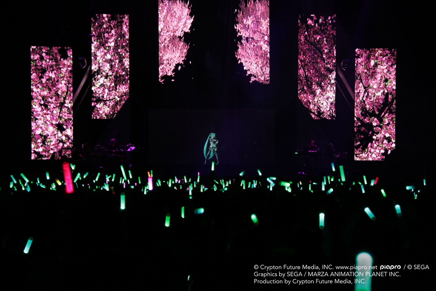 Hatsune-Miku-Expo-in-Malaysia-1.jpg Hatsune-Miku-Expo-in-Malaysia-1.jpg