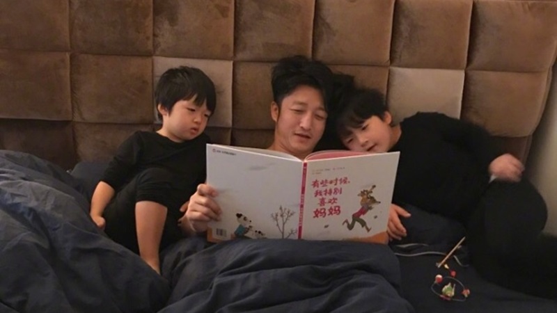 eye_04.jpg eye_04.jpg