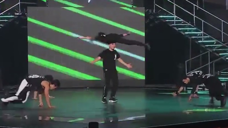 zerofour_04.jpg zerofour_04.jpg