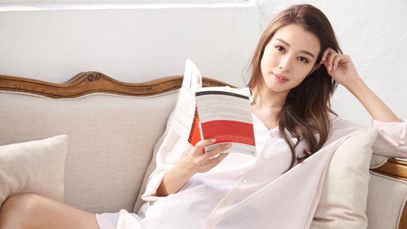 louisa_01.jpg louisa_01.jpg