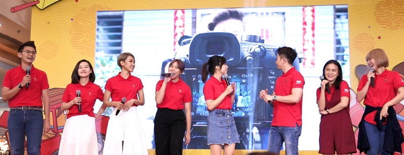 whoopee_06.jpg whoopee_06.jpg