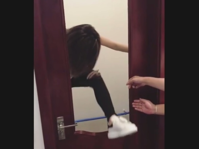 gem_door_03.jpg gem_door_03.jpg