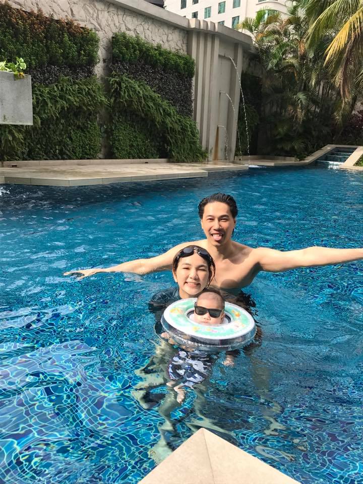EllaSwim_07.jpg EllaSwim_07.jpg