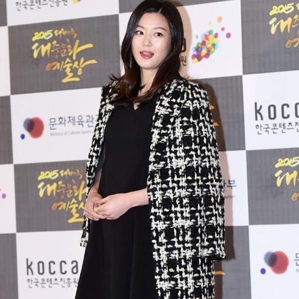 quan_mom_01.jpg quan_mom_01.jpg