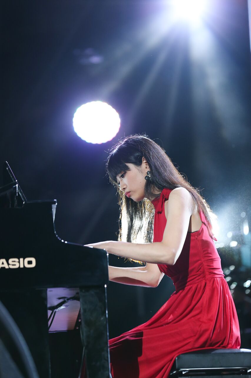 day_one_02.jpg day_one_02.jpg