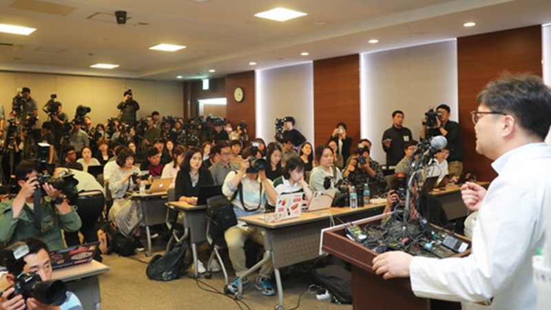 top_update_02.jpg top_update_02.jpg