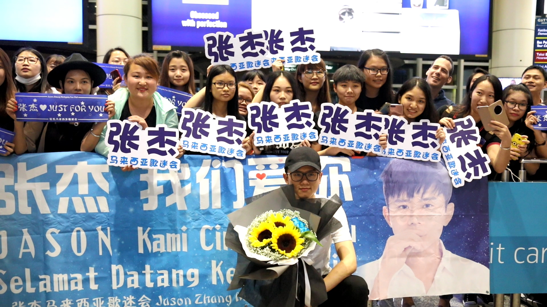 0S1A2955-MOV_20170609_030354-334.jpg 0S1A2955-MOV_20170609_030354-334.jpg