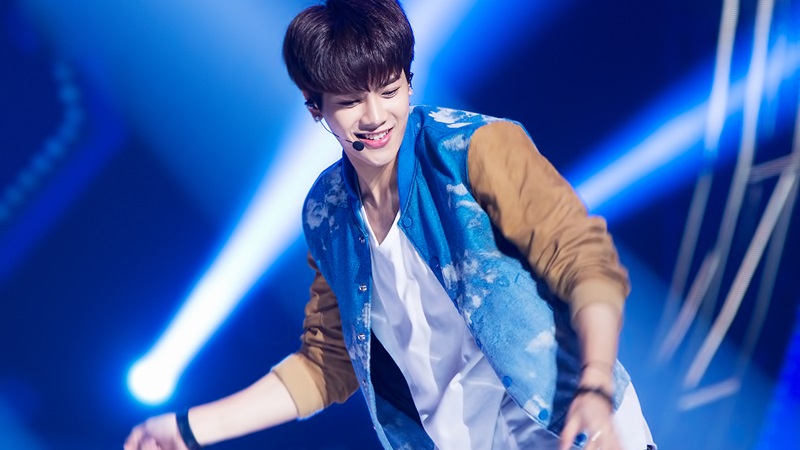 jackson_sayang_02.jpg