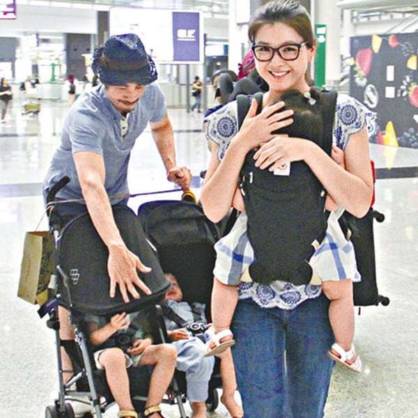 aimeeson_01.jpg aimeeson_01.jpg