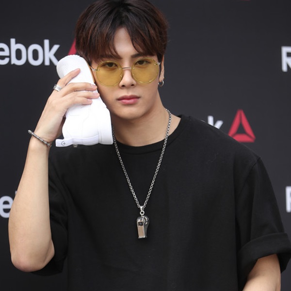 jackson_show_03.jpg jackson_show_03.jpg