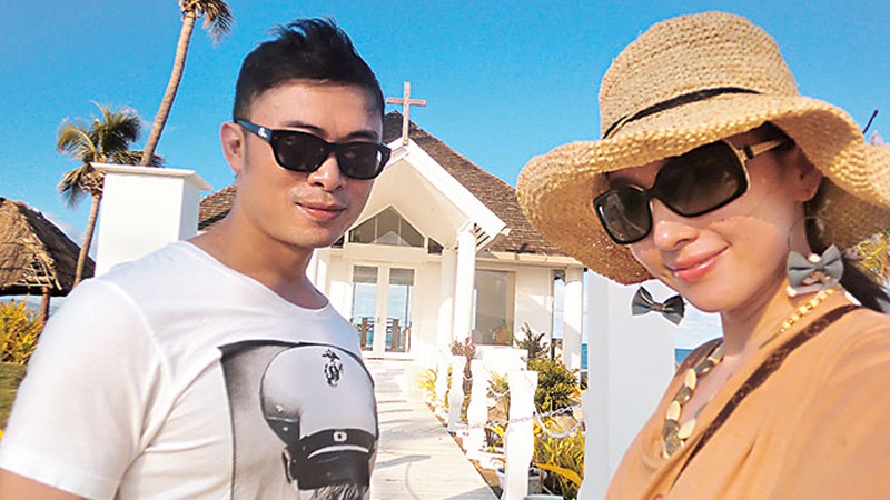 jj_mom_01.jpg jj_mom_01.jpg