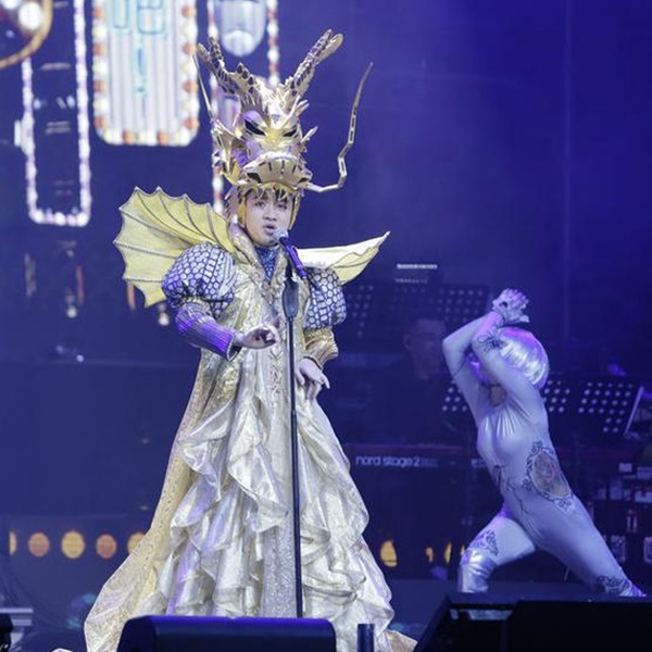 zulan_grandpa_01.jpg zulan_grandpa_01.jpg