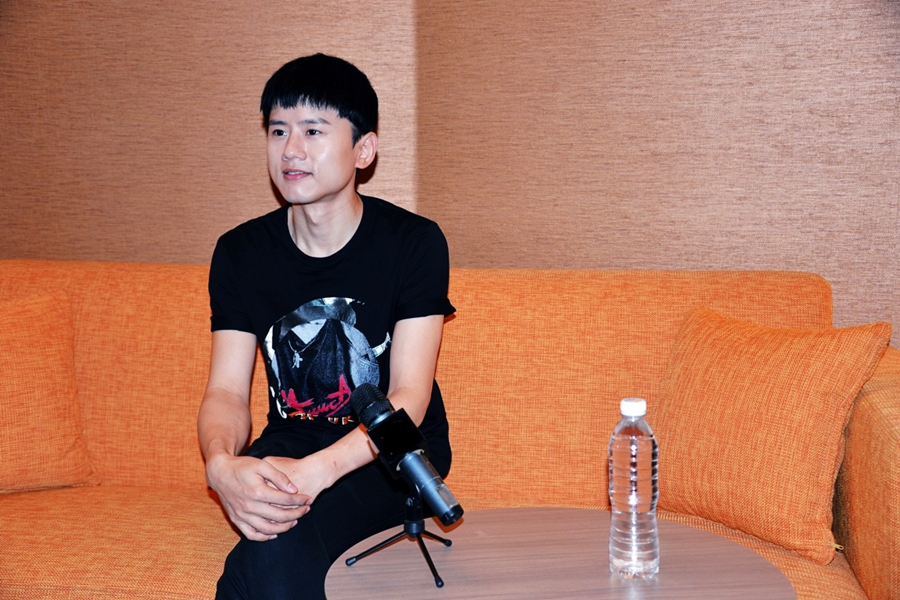 zhang_jie_group_interview_01.JPG zhang_jie_group_interview_01.JPG