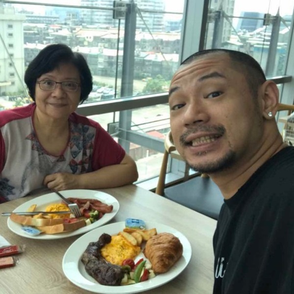 kong_06.jpg kong_06.jpg