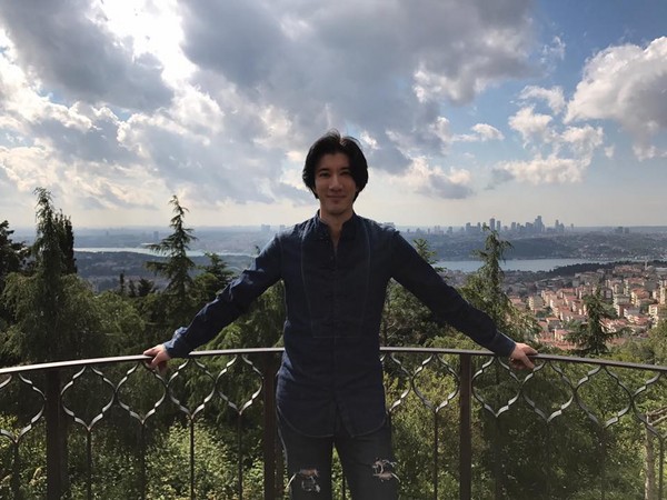 d2597195.jpg d2597195.jpg