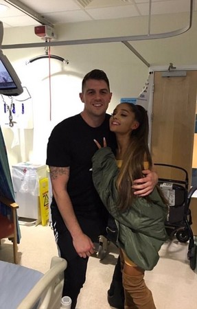 d2565445.jpg d2565445.jpg