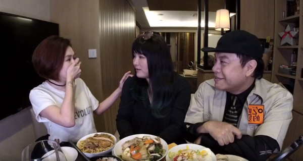 weiwei1.jpg