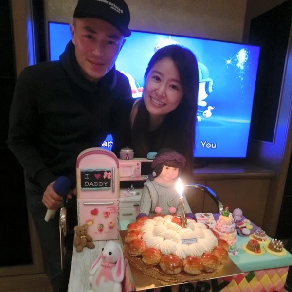 ruby_deal_02.jpg ruby_deal_02.jpg