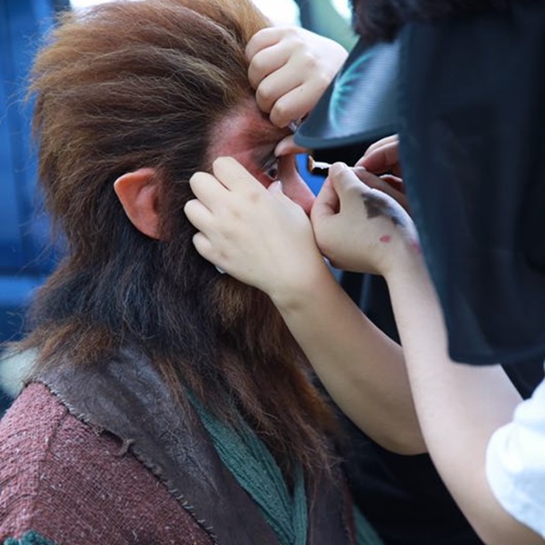 monkey_look_02.jpg