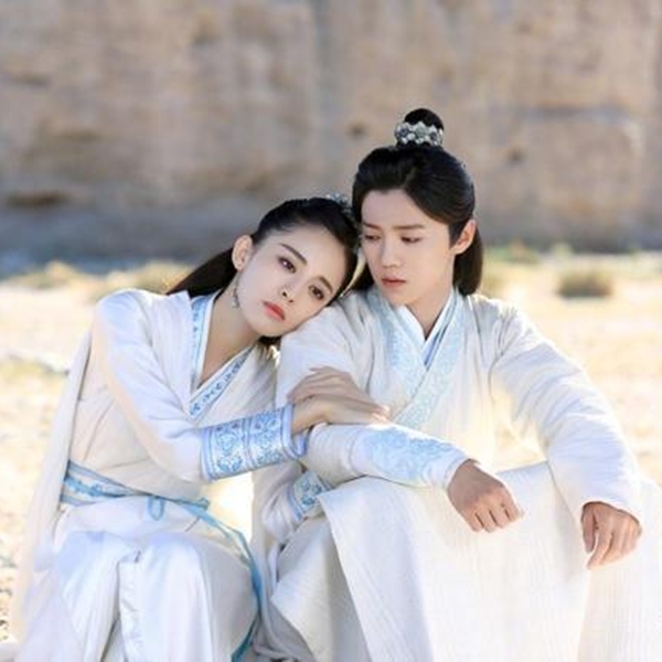 luhan_kiss_01.jpg luhan_kiss_01.jpg