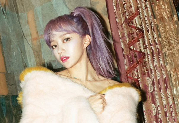 EXID_LE_Hani_1508944329_Screen_Shot_2017-10-25_at_11-10-14_AM.png