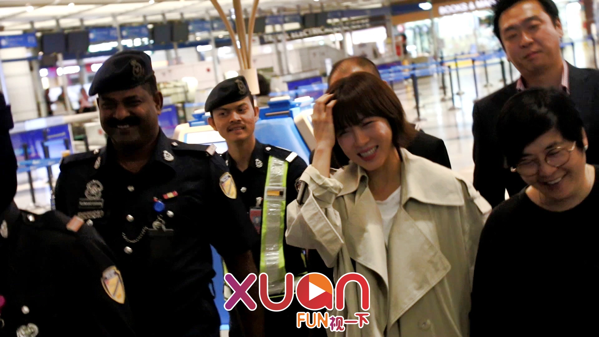 0S1A5868-MOV_20171115_021828-975.jpg 0S1A5868-MOV_20171115_021828-975.jpg