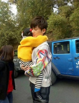 ALaLei_08.jpg ALaLei_08.jpg