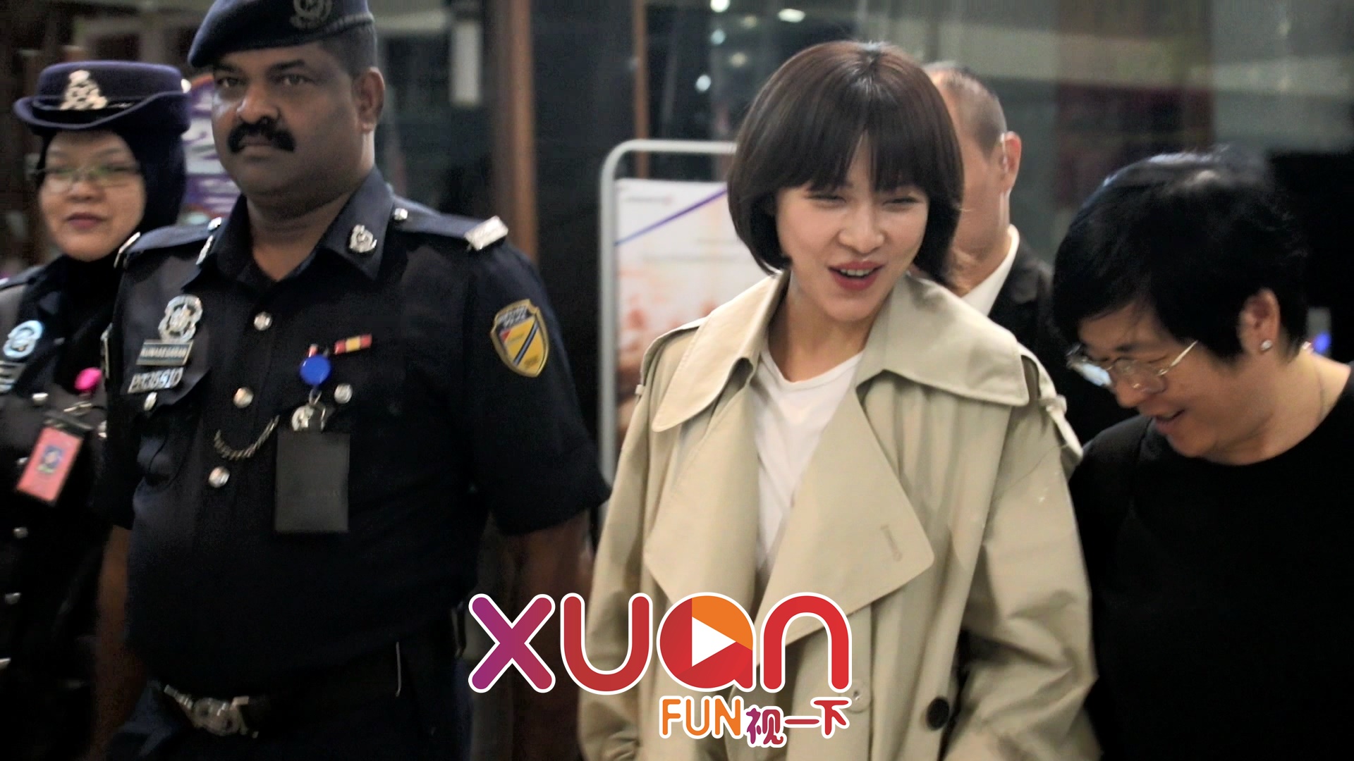 0S1A5868-MOV_20171115_021612-834.jpg 0S1A5868-MOV_20171115_021612-834.jpg