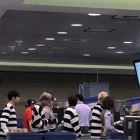 d2851151.jpg d2851151.jpg