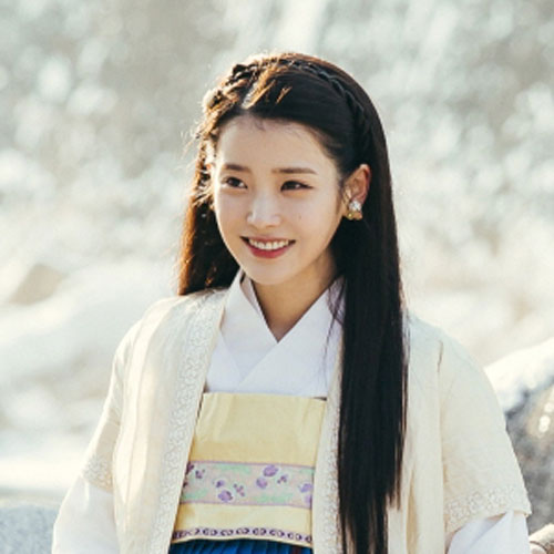 iu-scarlet-heart1.jpg
